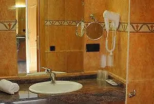 Ransol Hotel